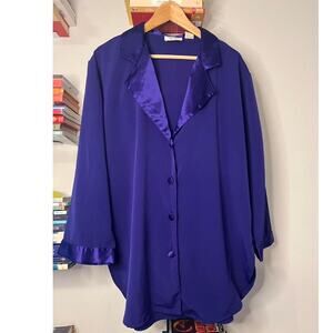 Vintage Victoria’s Secret Gold Label Purple Satin Night Shirt Size M